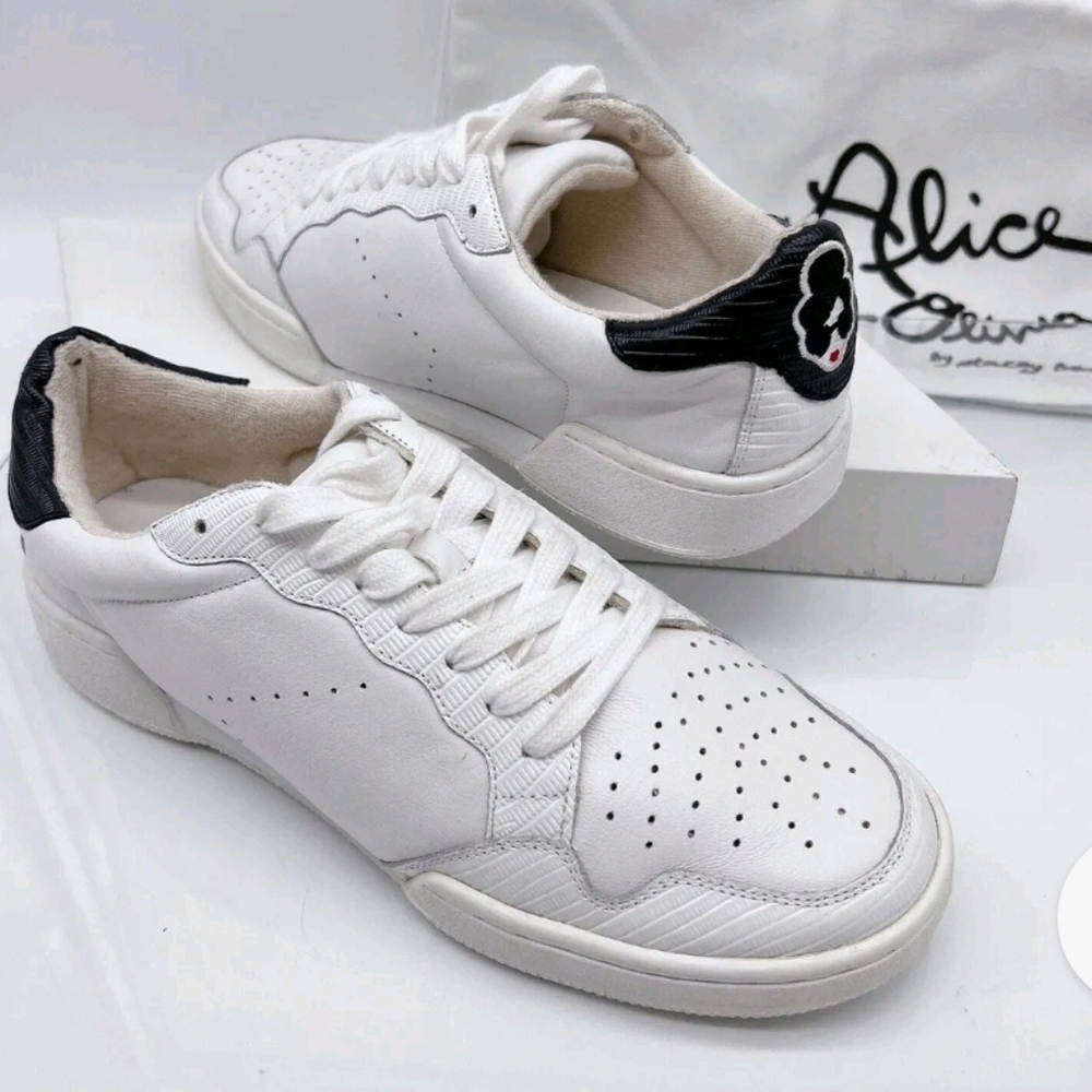 Alice+ Olivia Jerri LOGO Low Top Lace Up Sneaker White Leather Womens Size 7